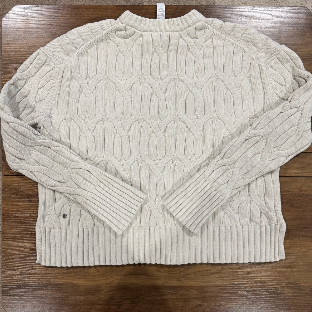 Lululemon Cable-Knit Oversized Crewneck - Picture 4 of 6